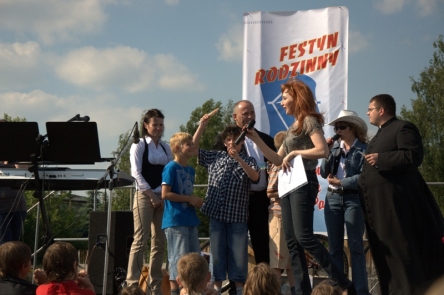 Pierwszy rodzinny festyn parafialny czerwiec 2011